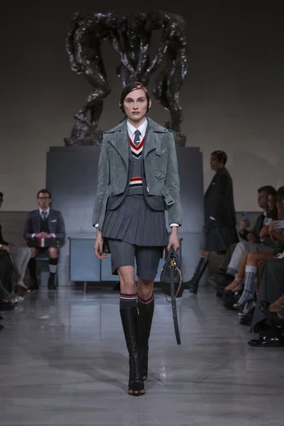 Look 4